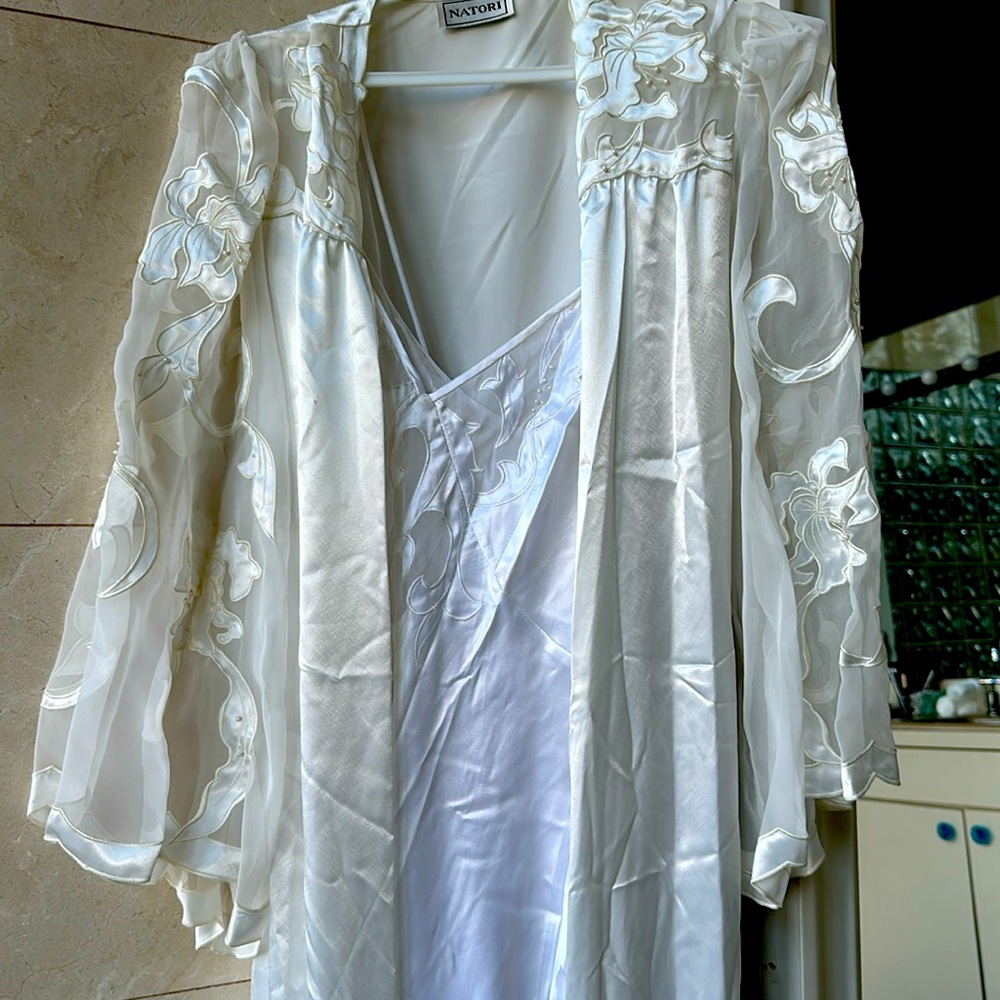 Natori Pajama Robe set
